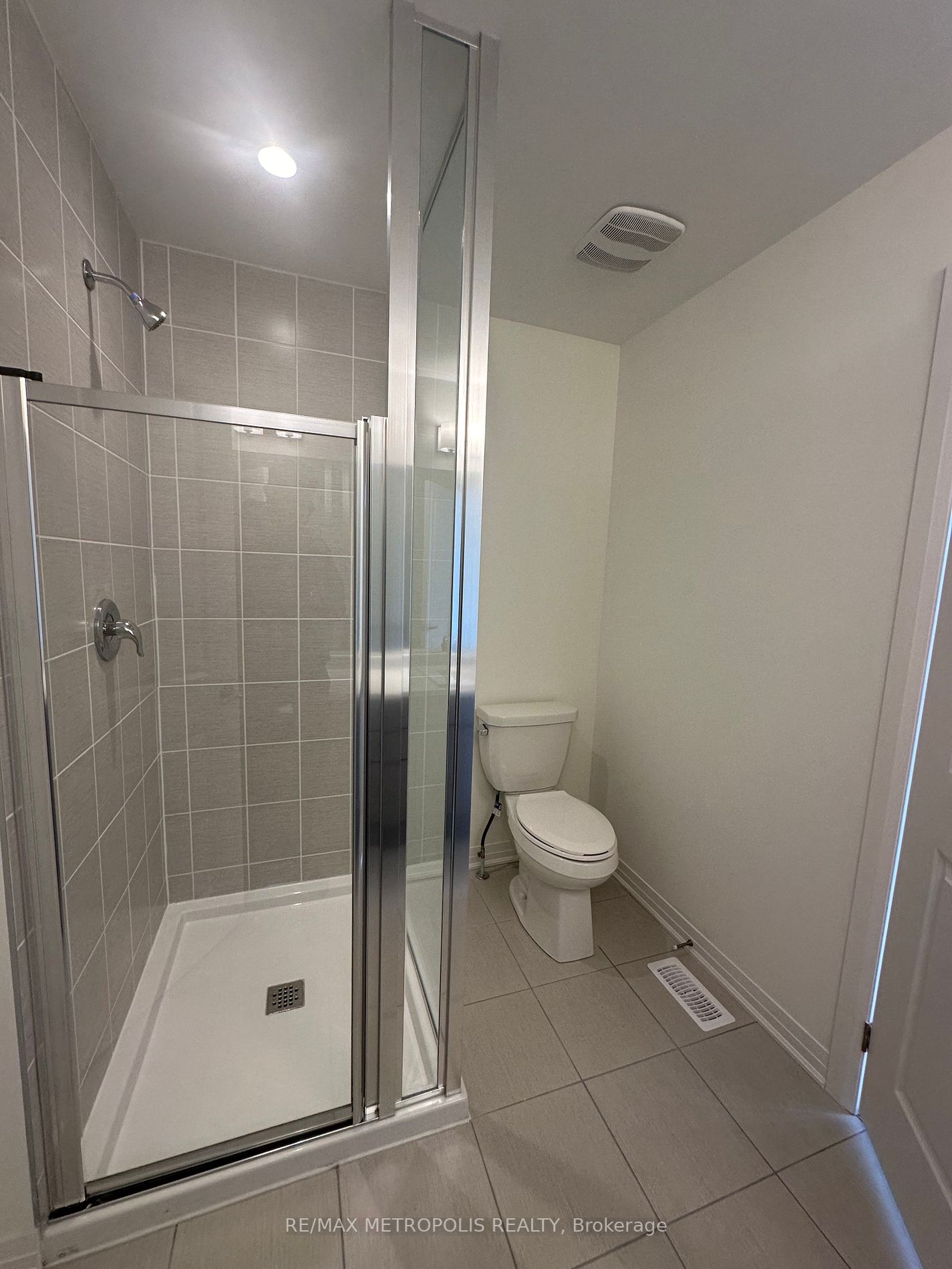 34 Copperhill Hts, #Main