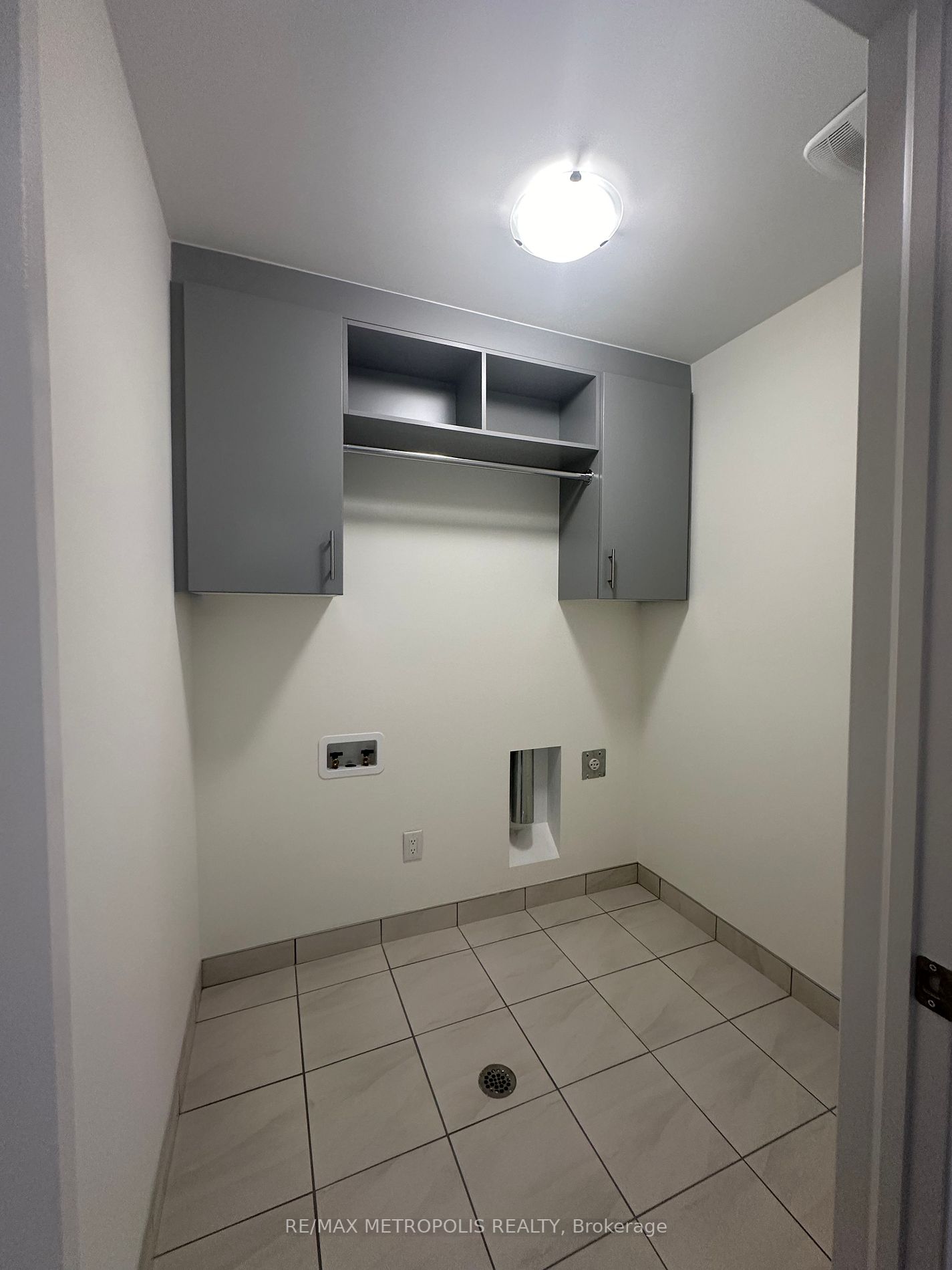 34 Copperhill Hts, #Main