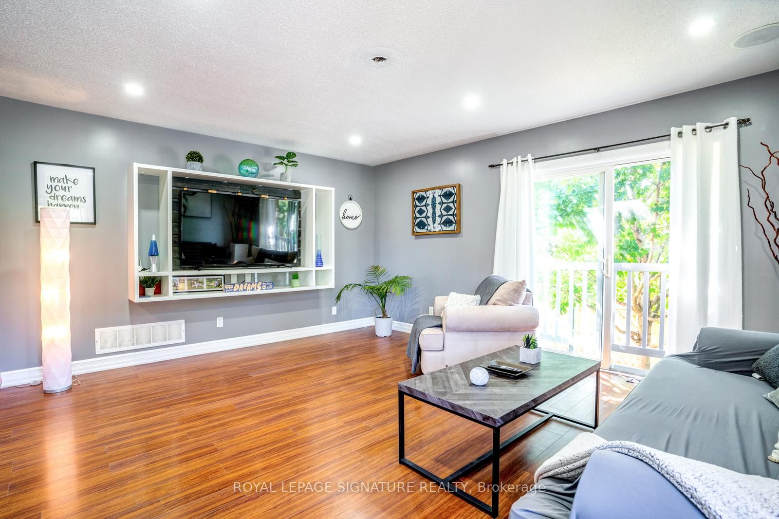 263 Pringle Dr