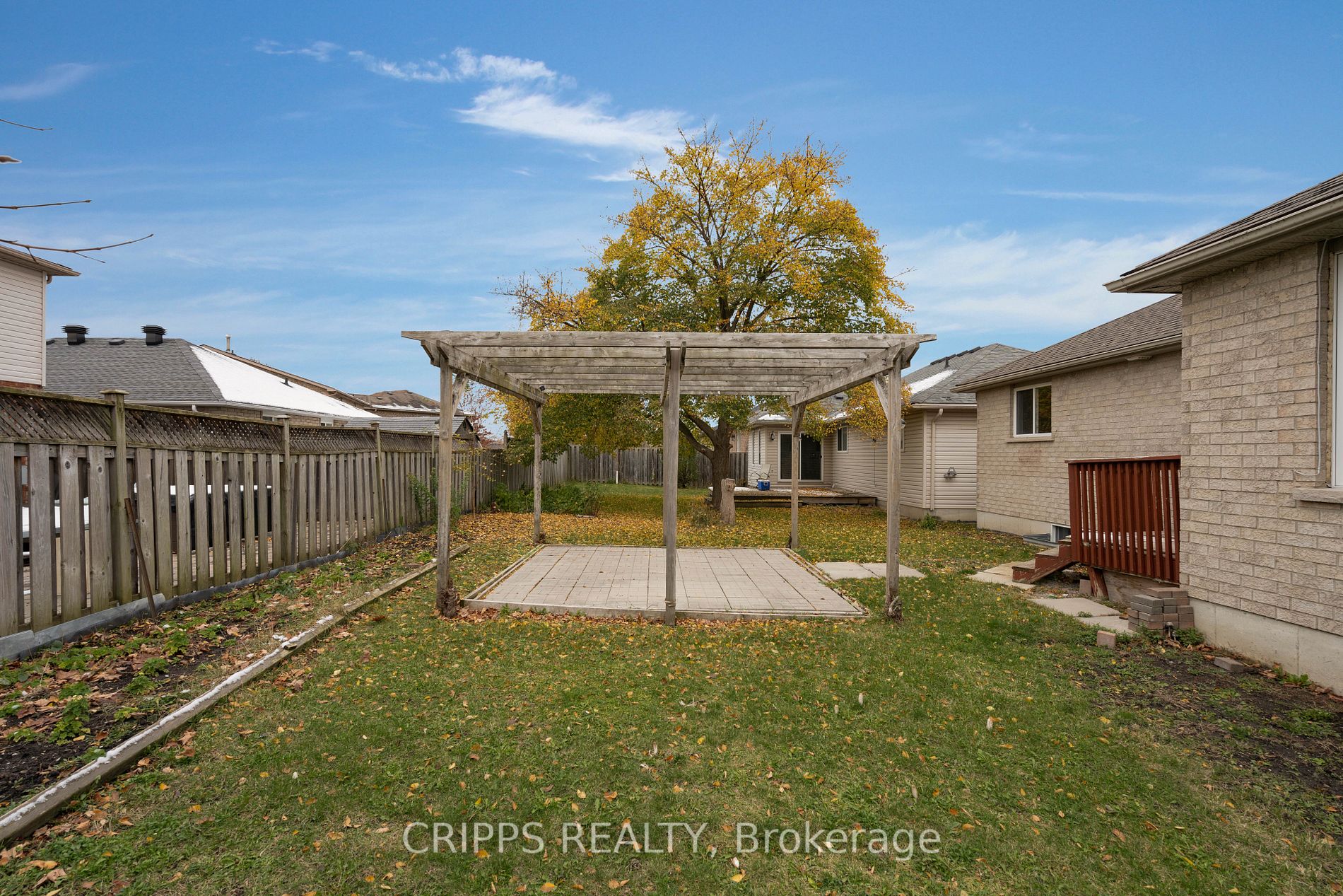 369 Georgian Dr, #Lower