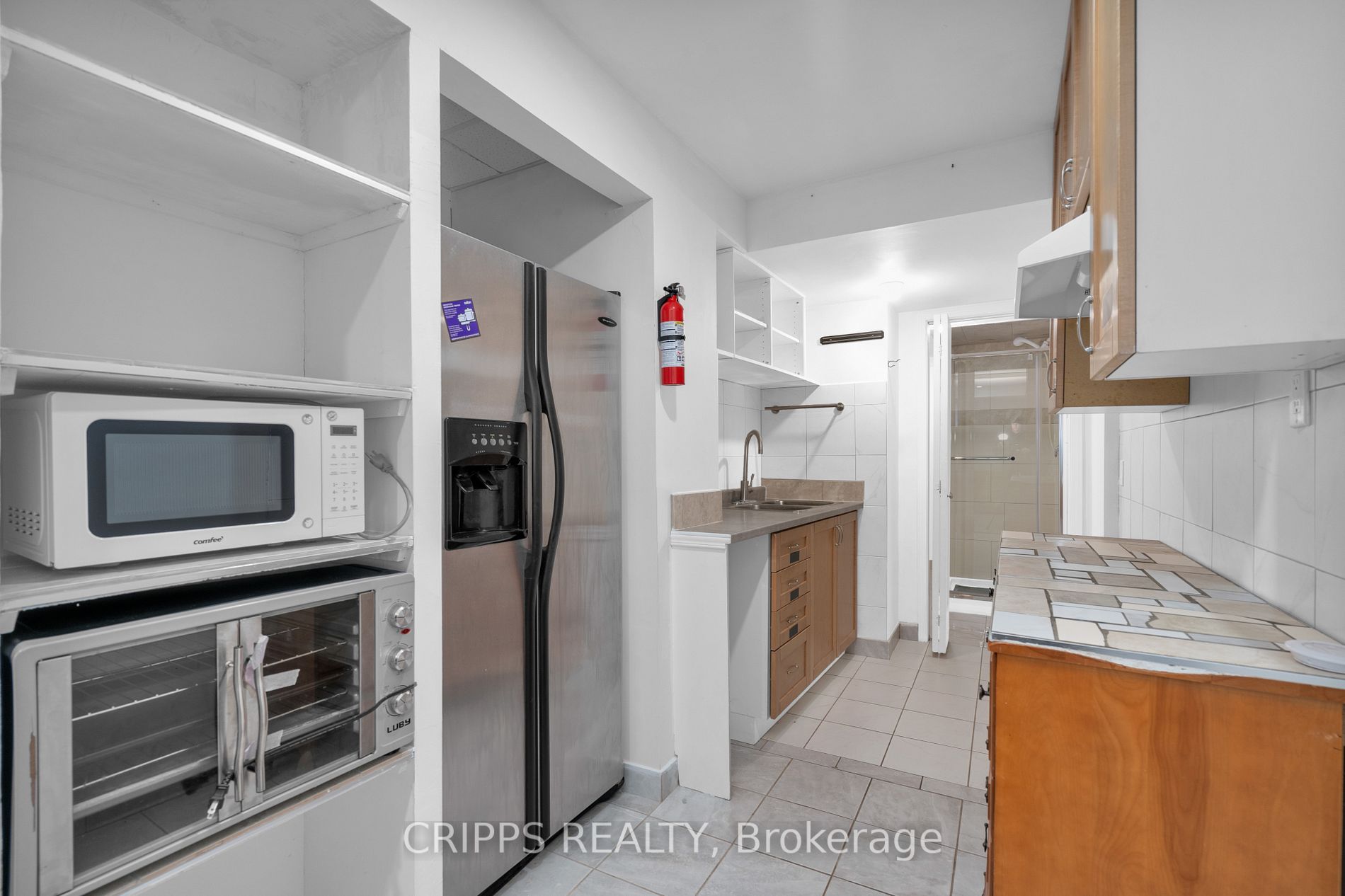 369 Georgian Dr, #Lower