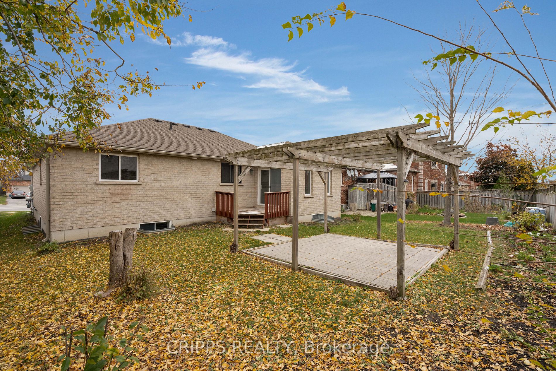 369 Georgian Dr, #Lower