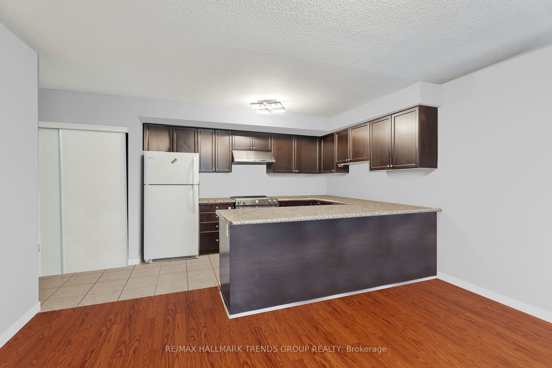 43 Coulter St, #16