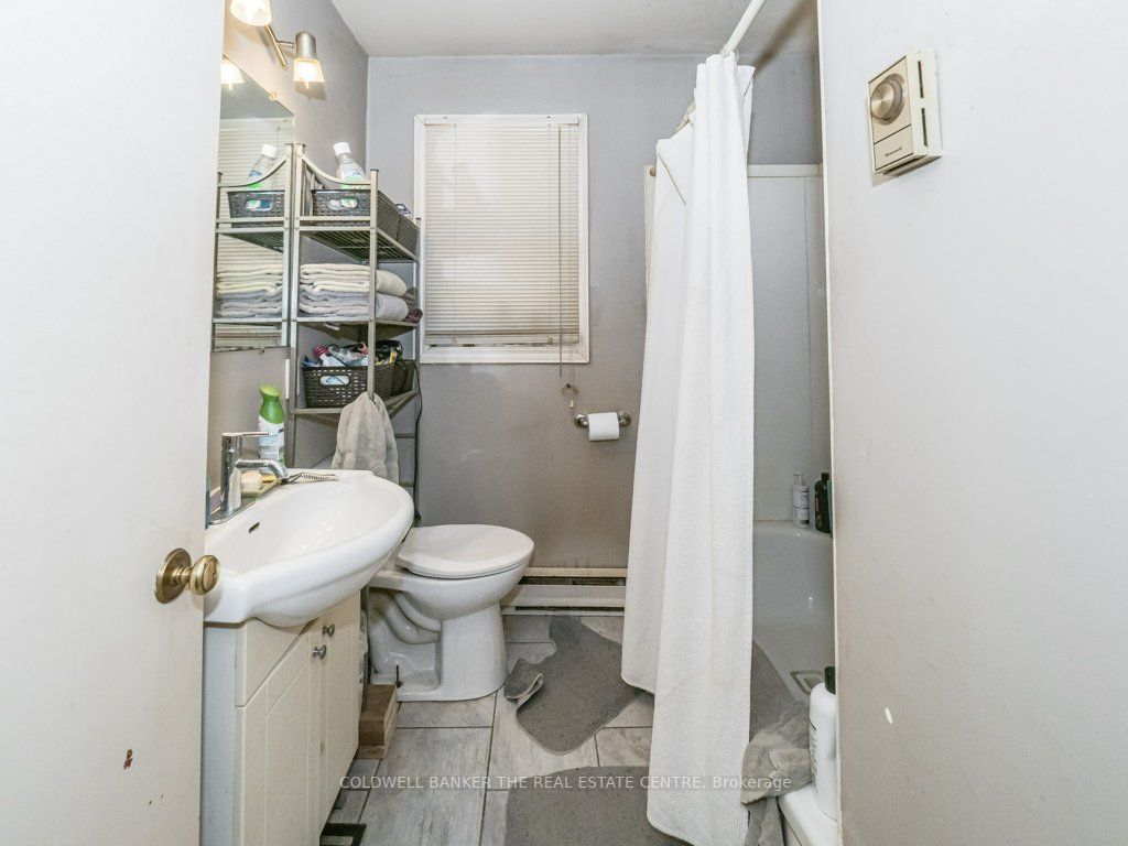 19 South St S