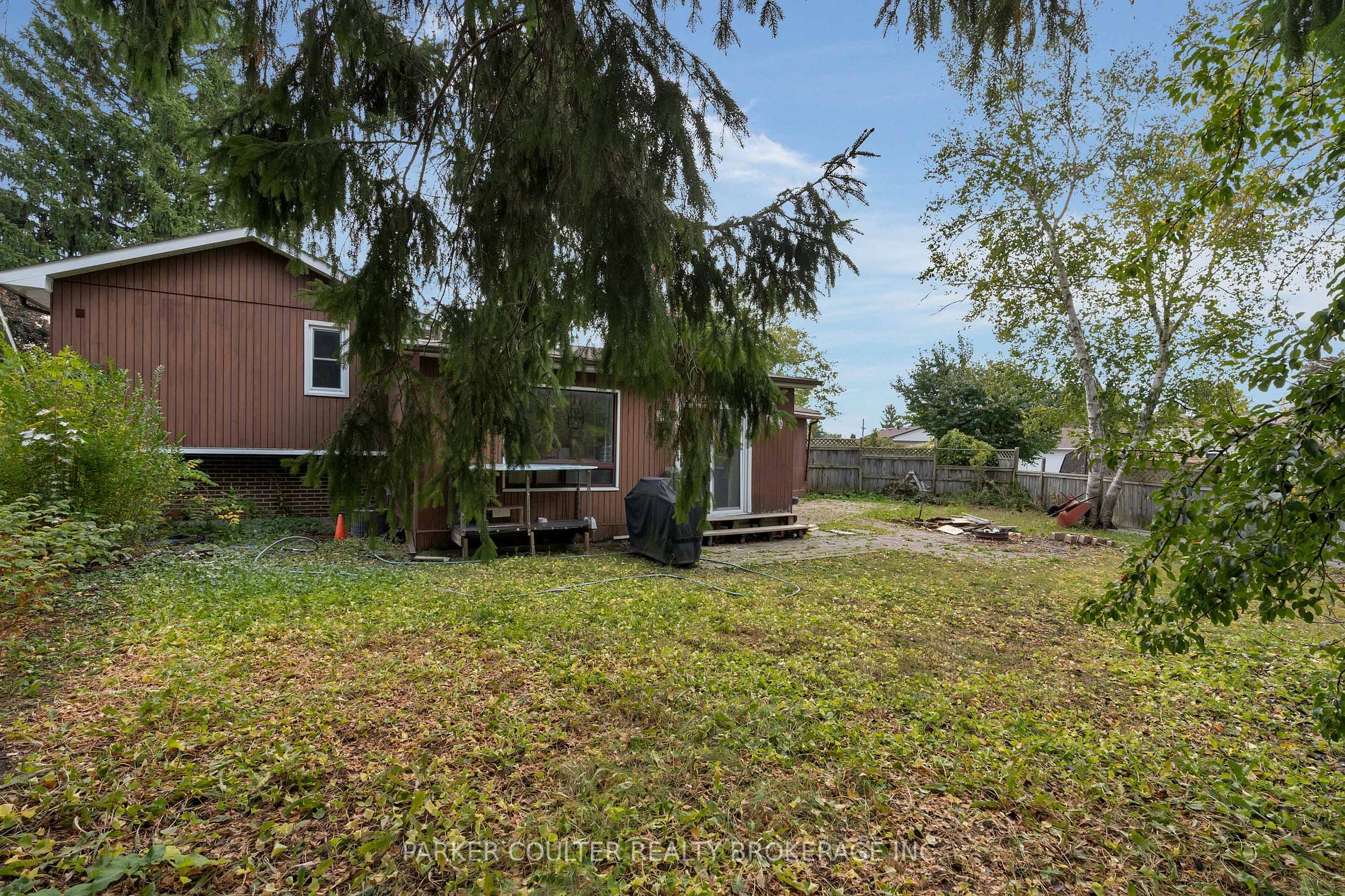69 Christie Cres