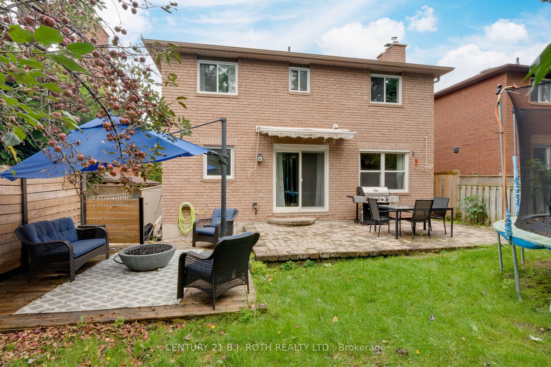 47 Irwin Dr