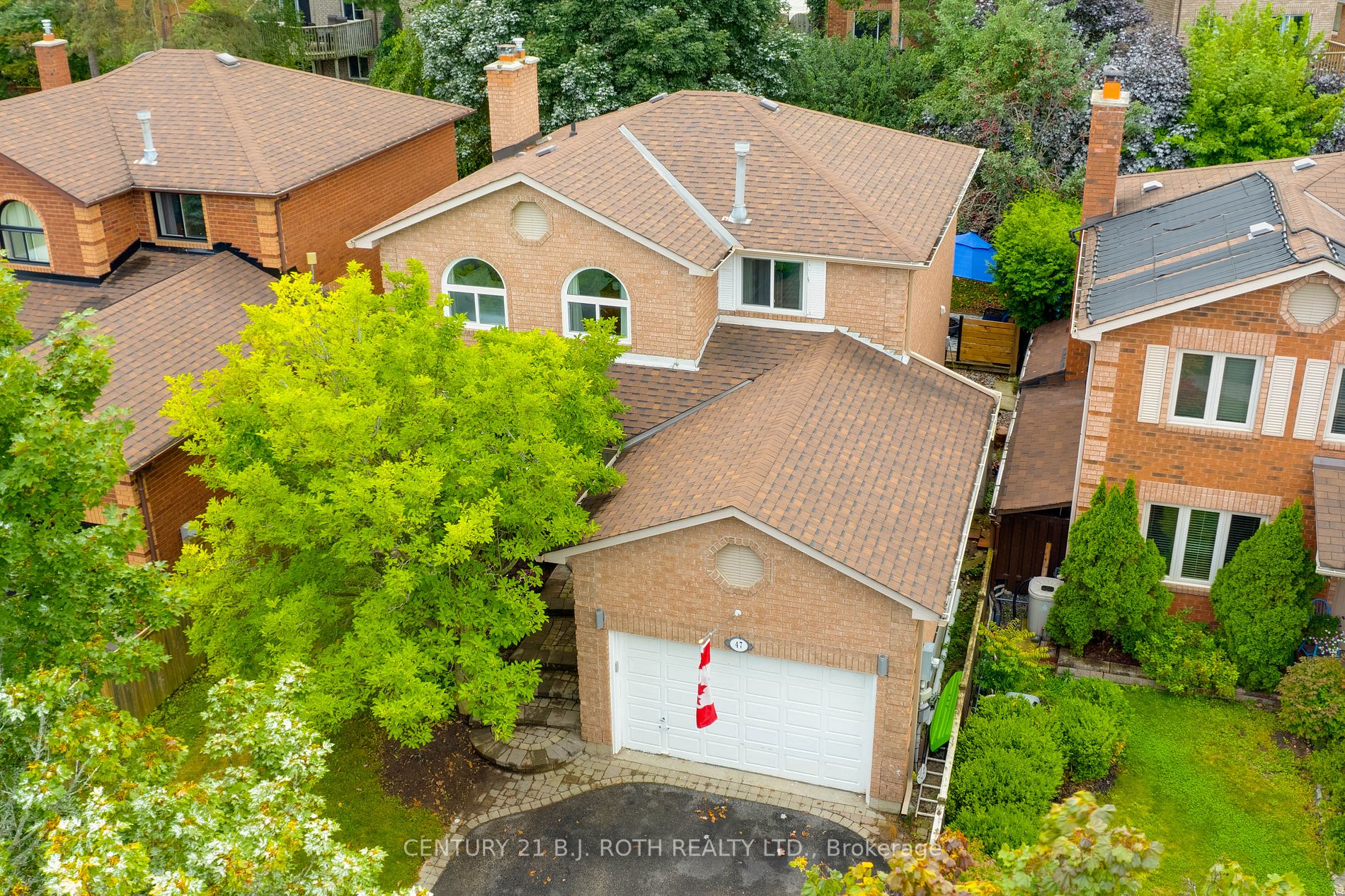 47 Irwin Dr