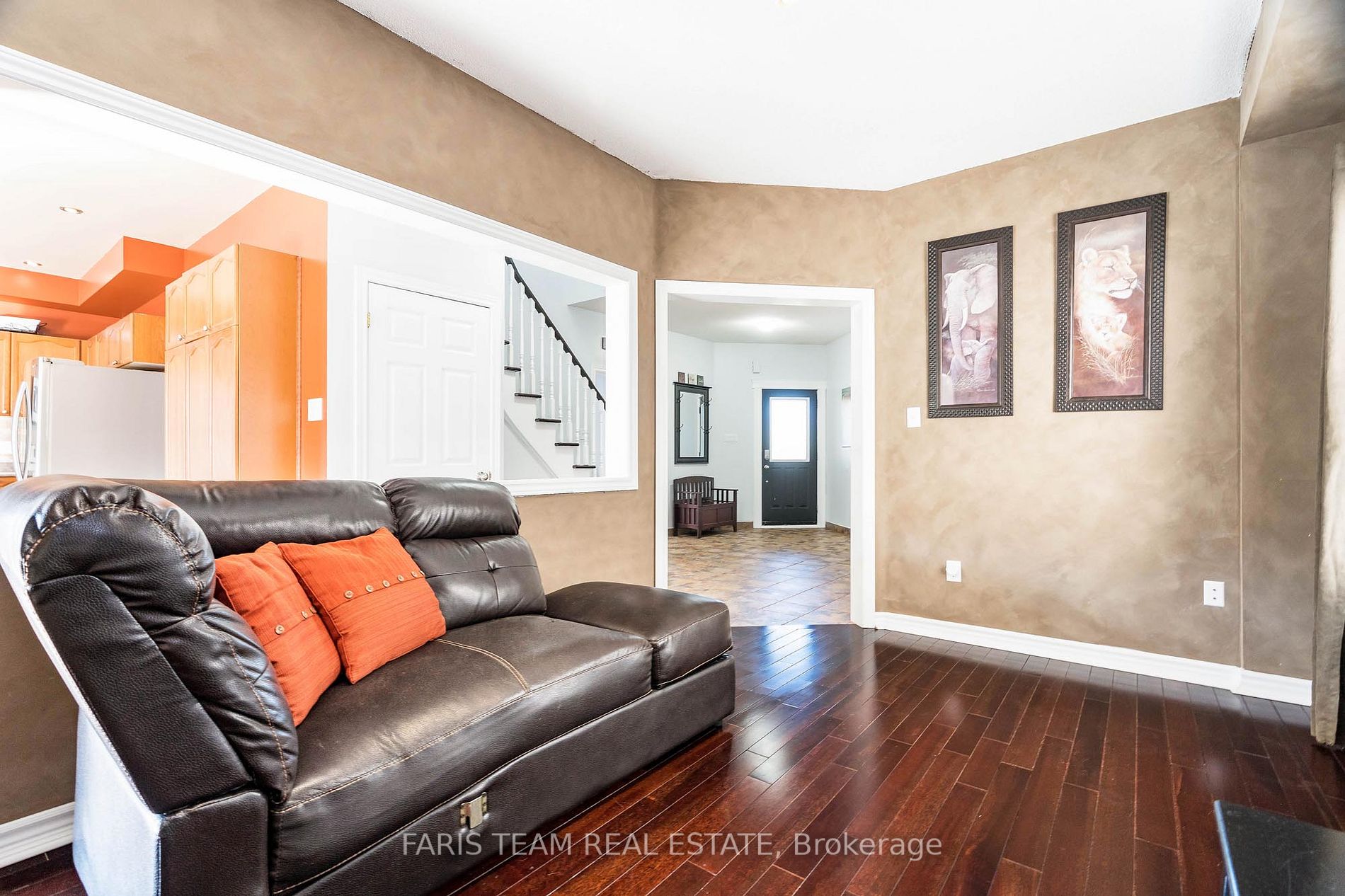 13 Jessica Dr