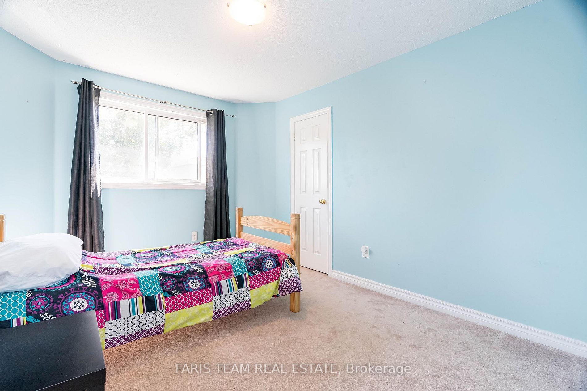 13 Jessica Dr