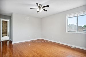 113 Hurst Dr
