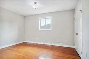 113 Hurst Dr
