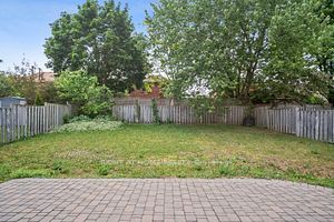 113 Hurst Dr