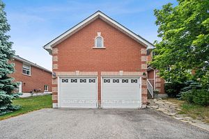 113 Hurst Dr