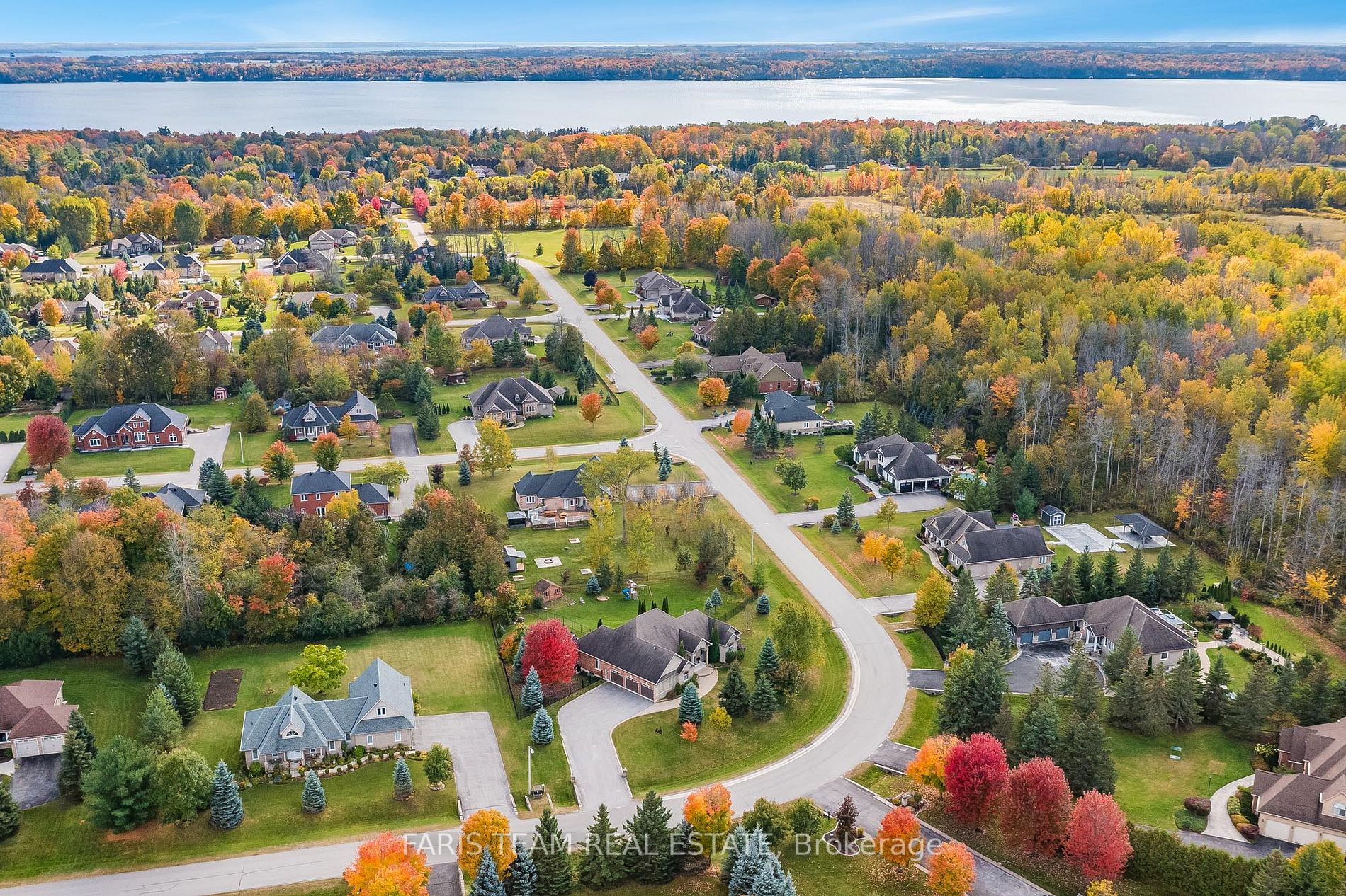 25 Red Oak Cres