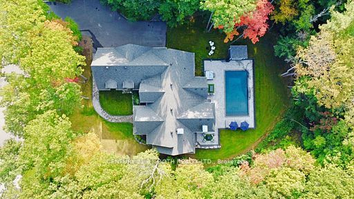 20 Barrie Hill Lane