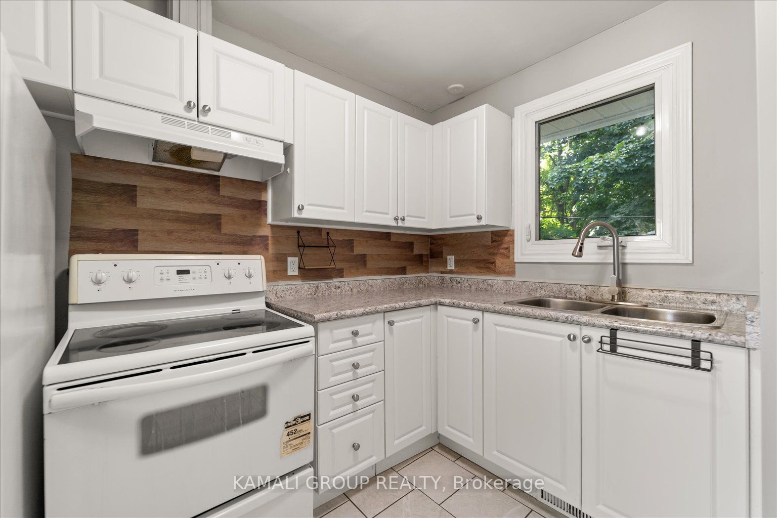 188 St Vincent St, #Main