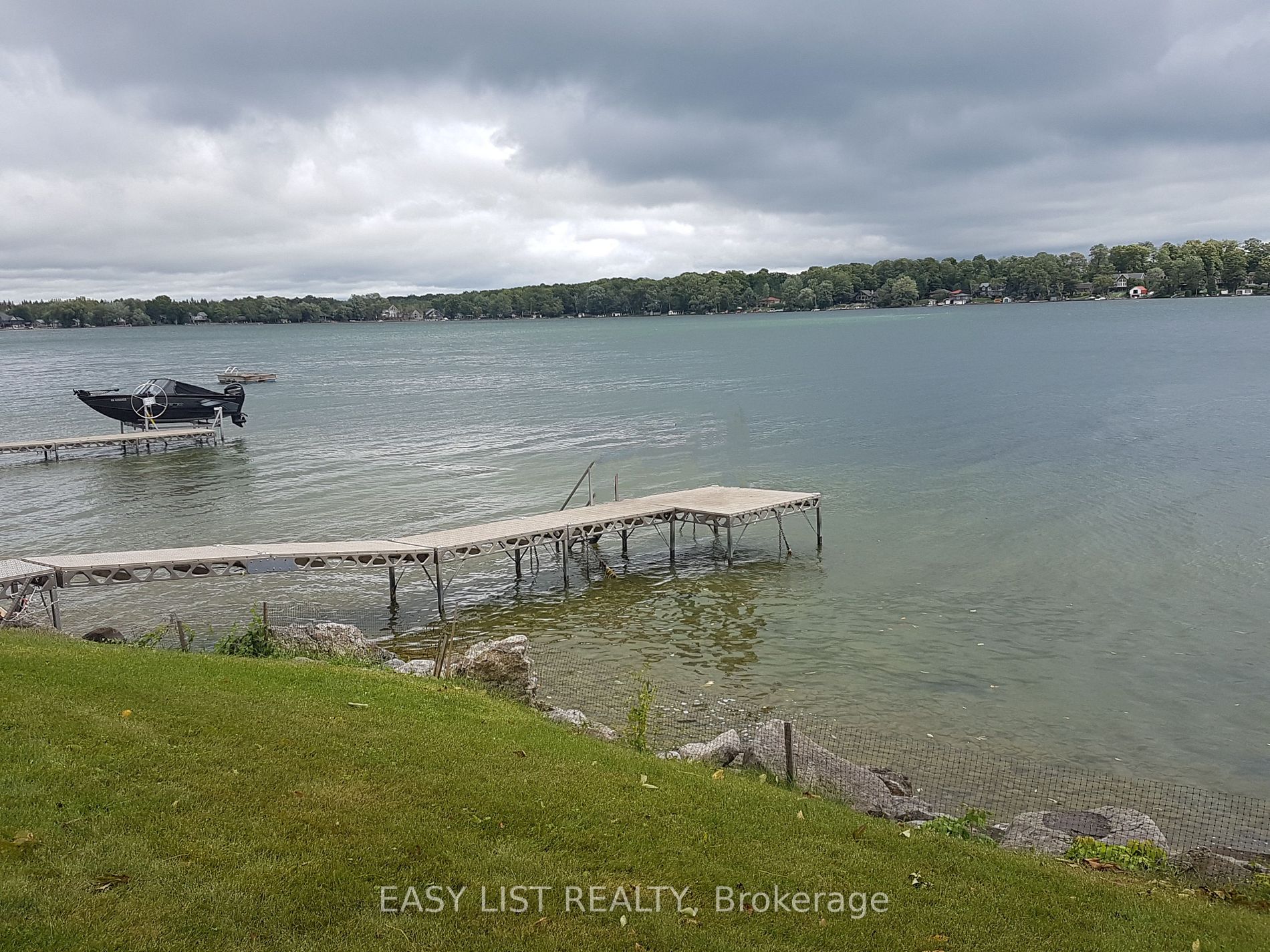 43 Olive Cres, #101
