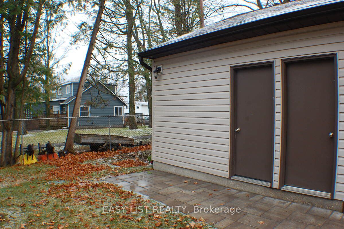 43 Olive Cres, #101