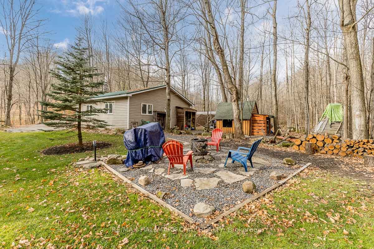 66 Huronwoods Dr