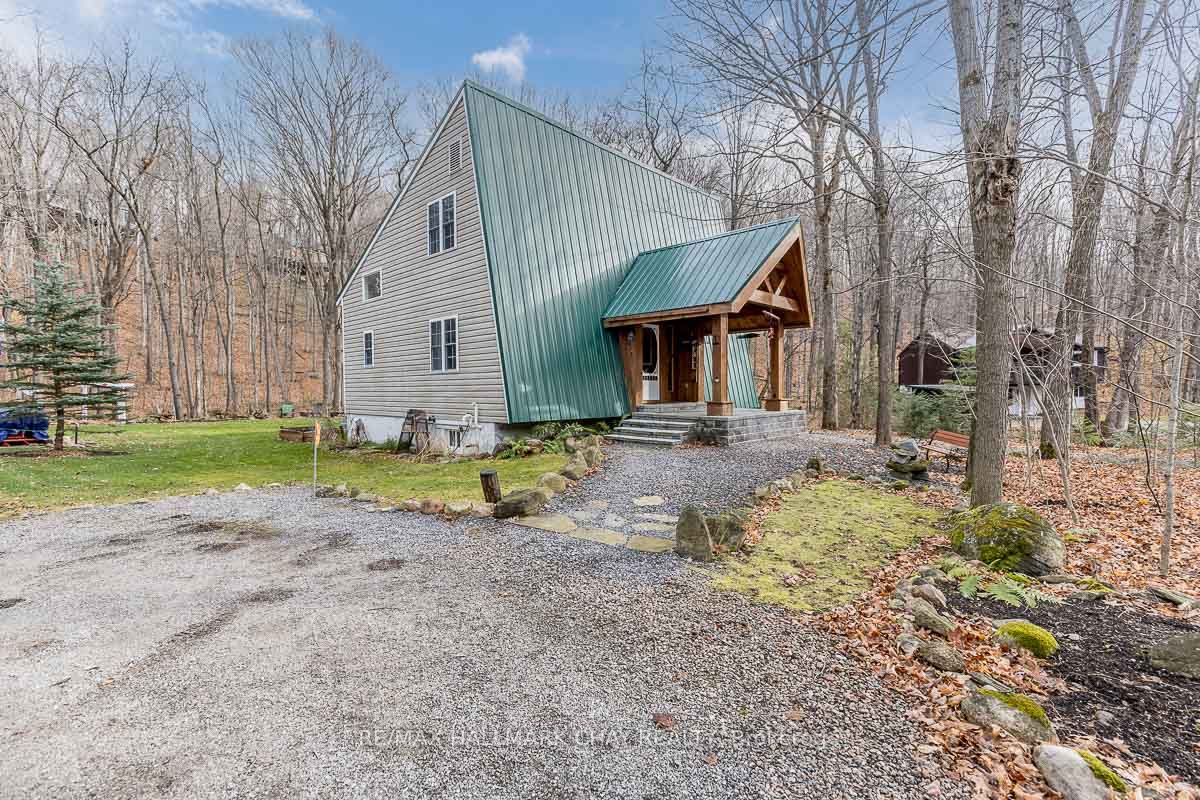 66 Huronwoods Dr