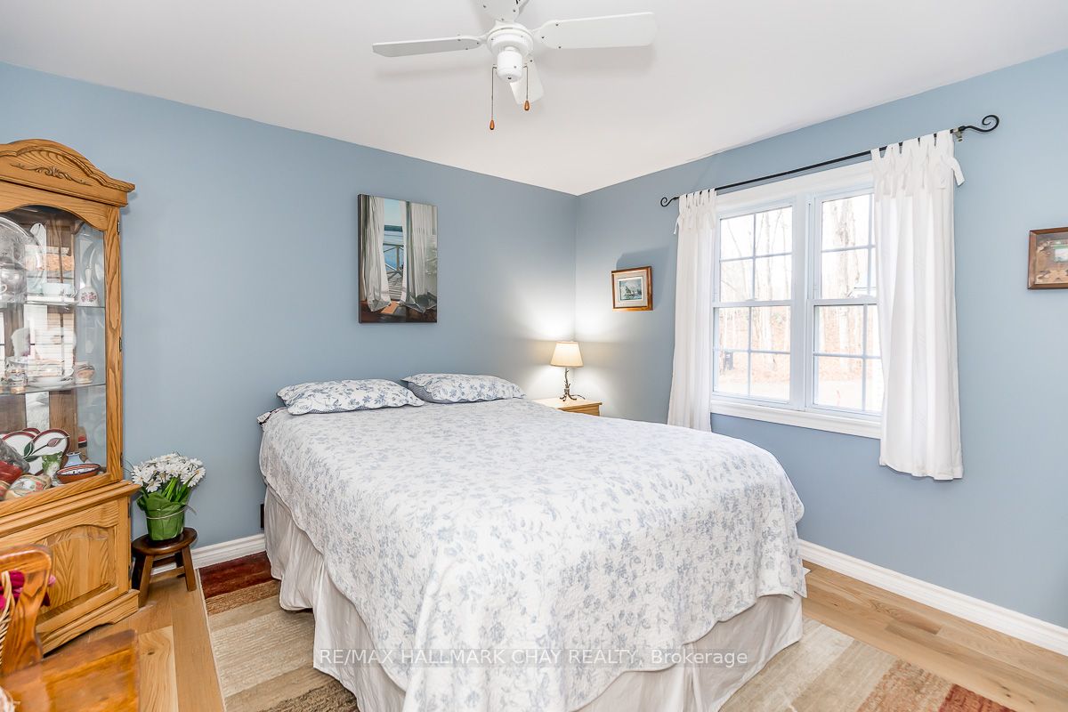 66 Huronwoods Dr
