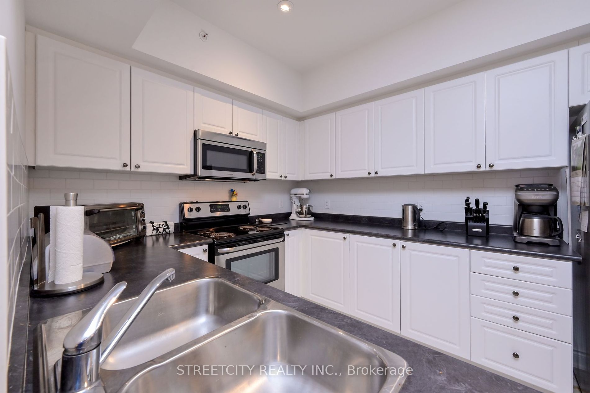 100 Dean Avenue, #411