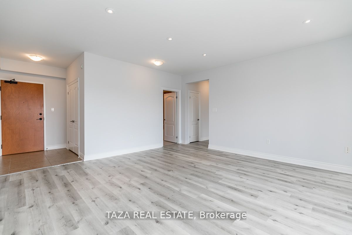 100 Dean Ave, #302