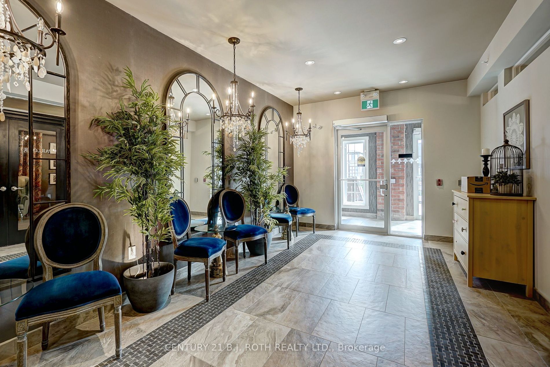 5 Greenwich St, #109