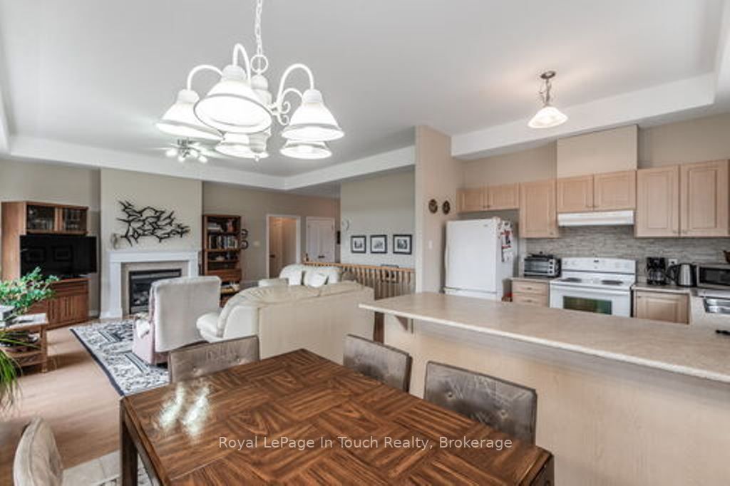 459 Shewfelt Cres