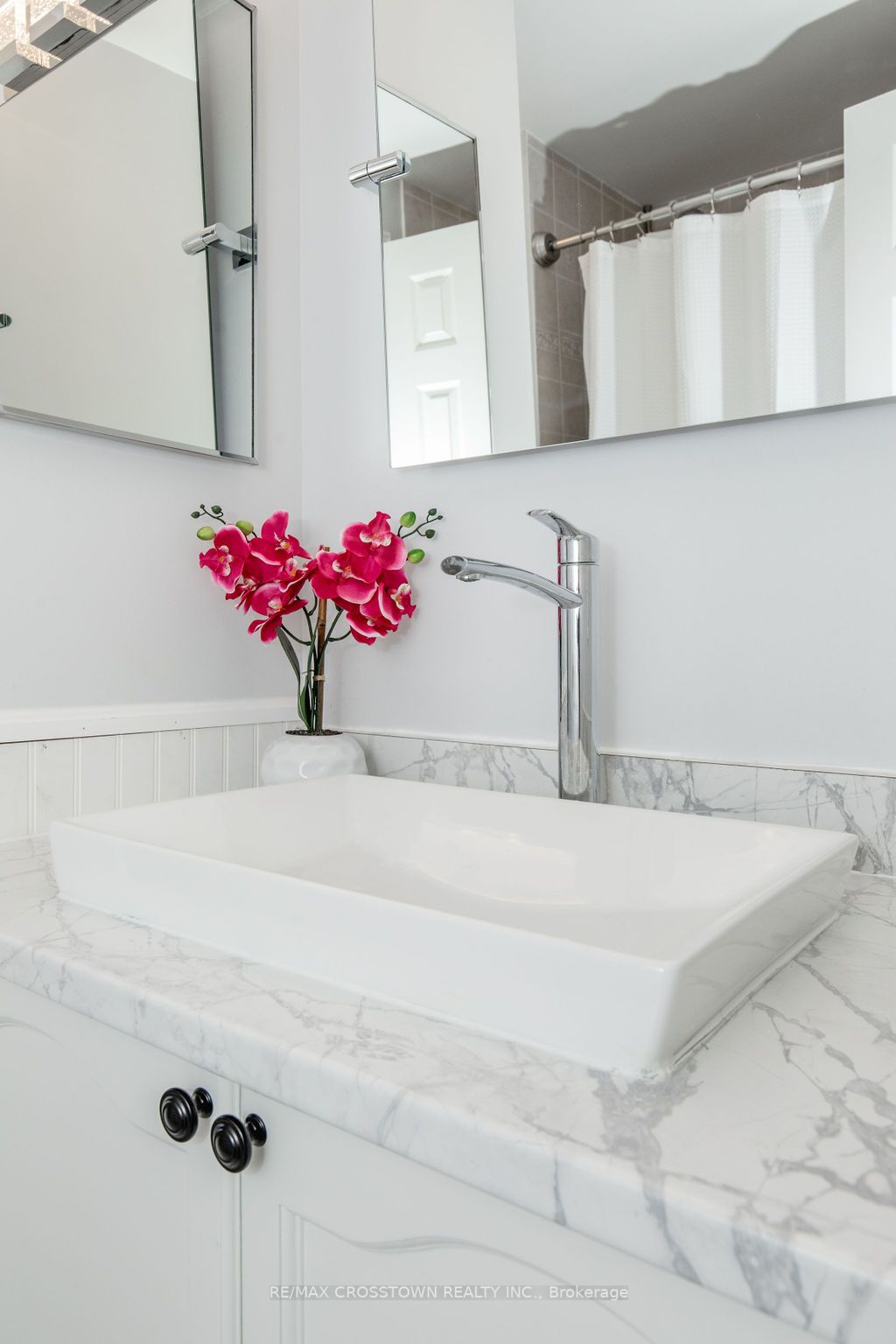 29 Raymond Cres