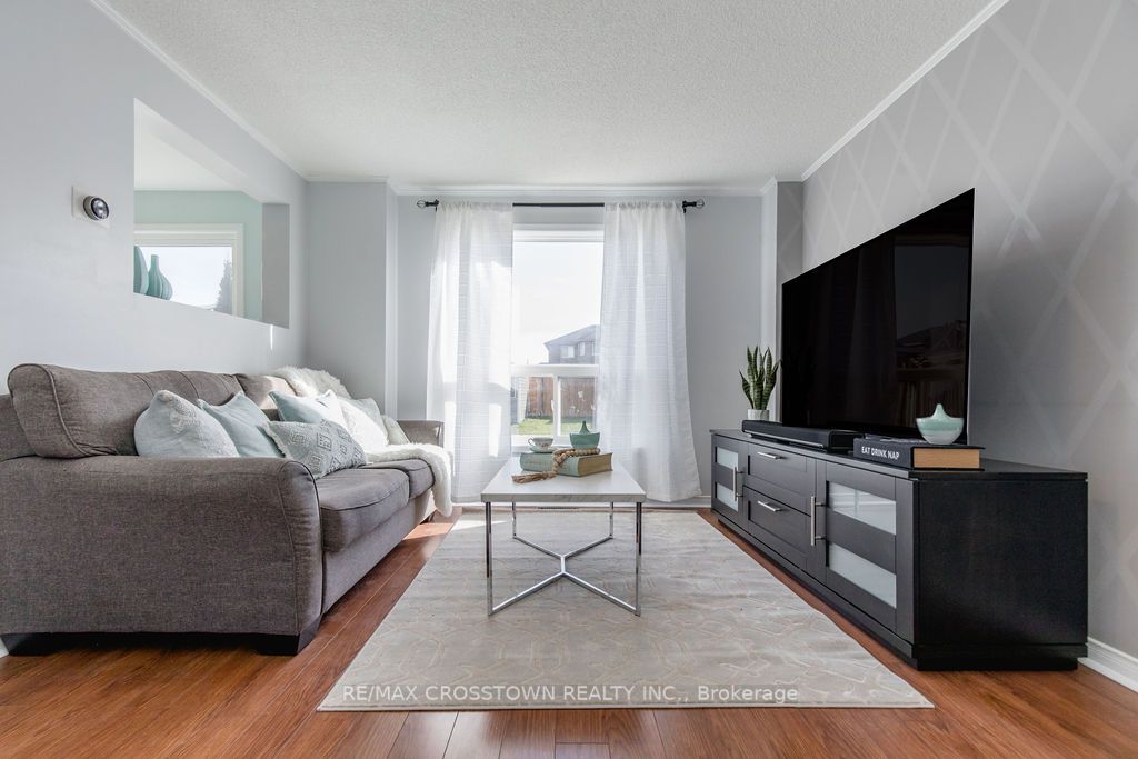 29 Raymond Cres