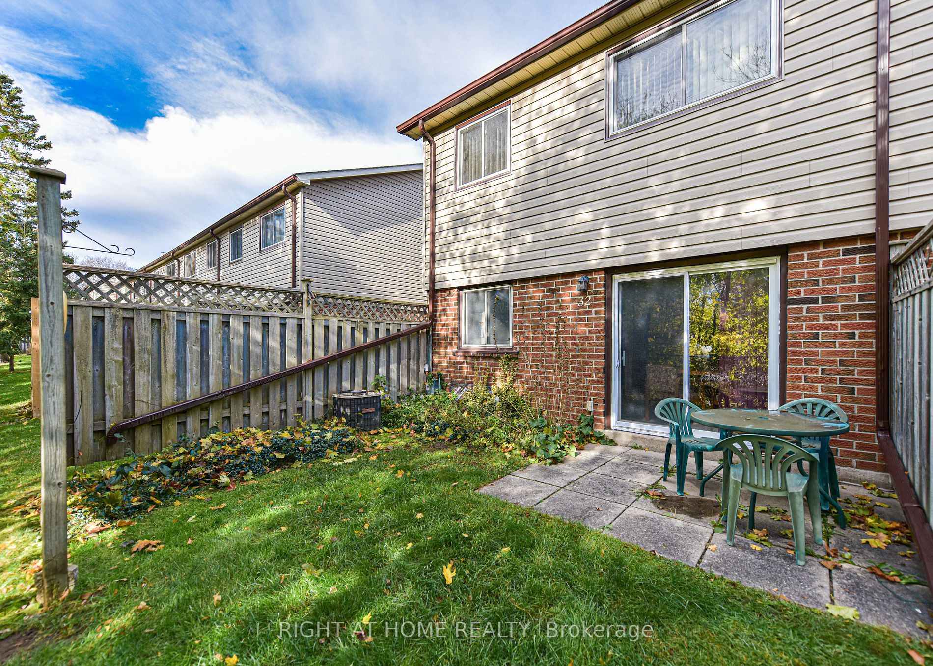 441 Barrie Rd, #32