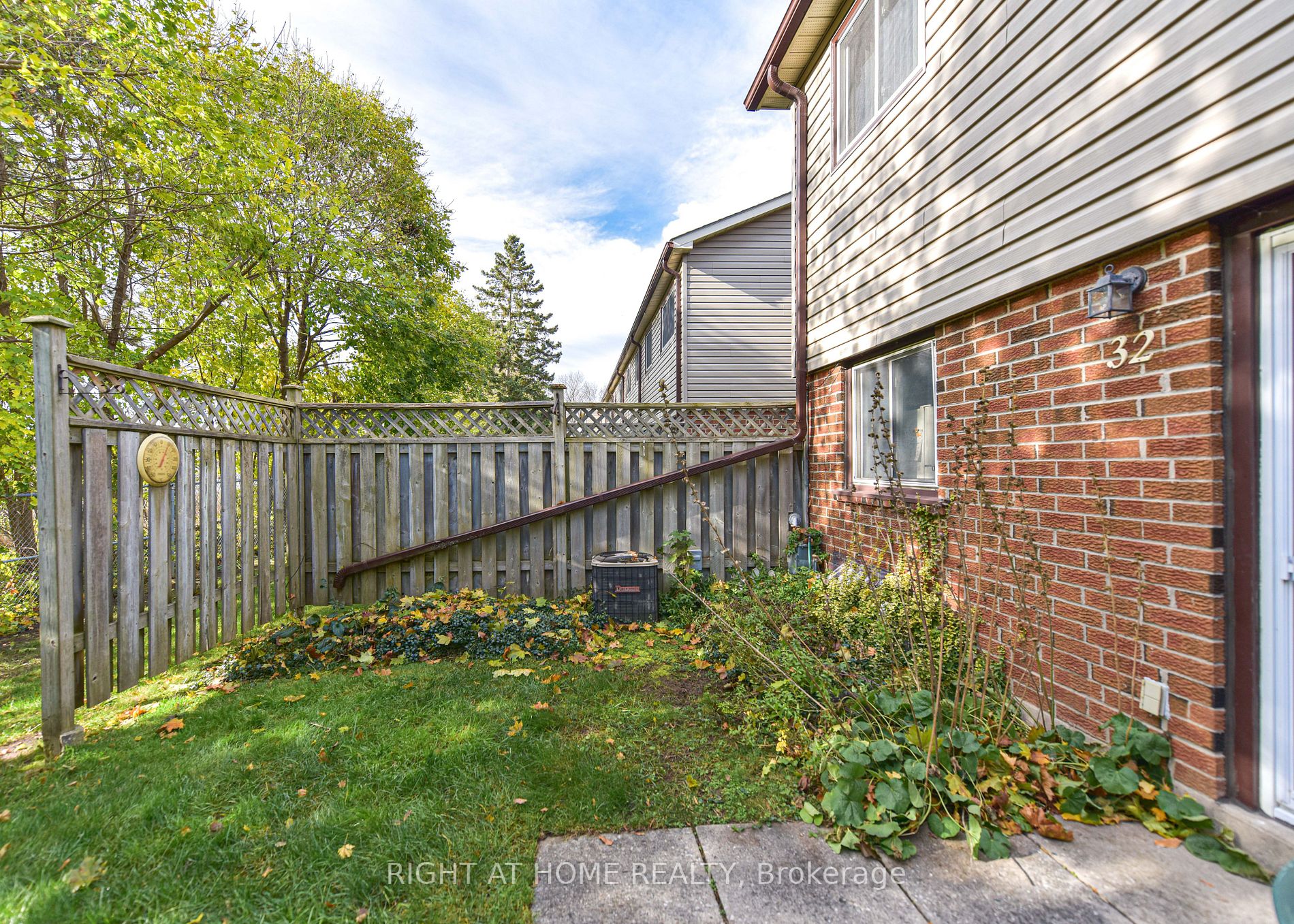 441 Barrie Rd, #32