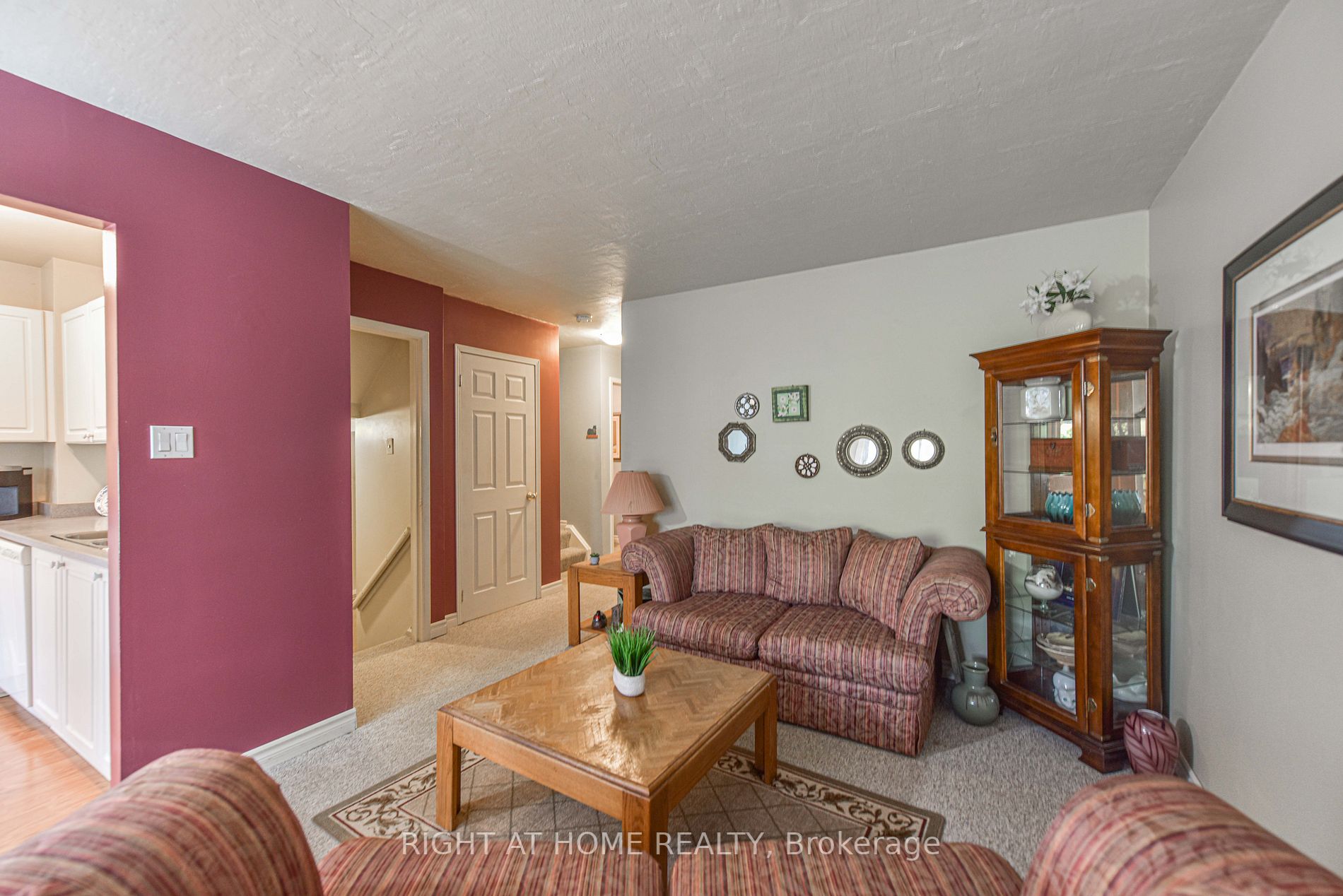 441 Barrie Rd, #32