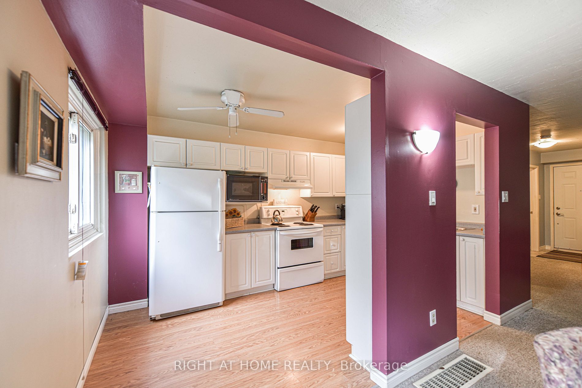 441 Barrie Rd, #32