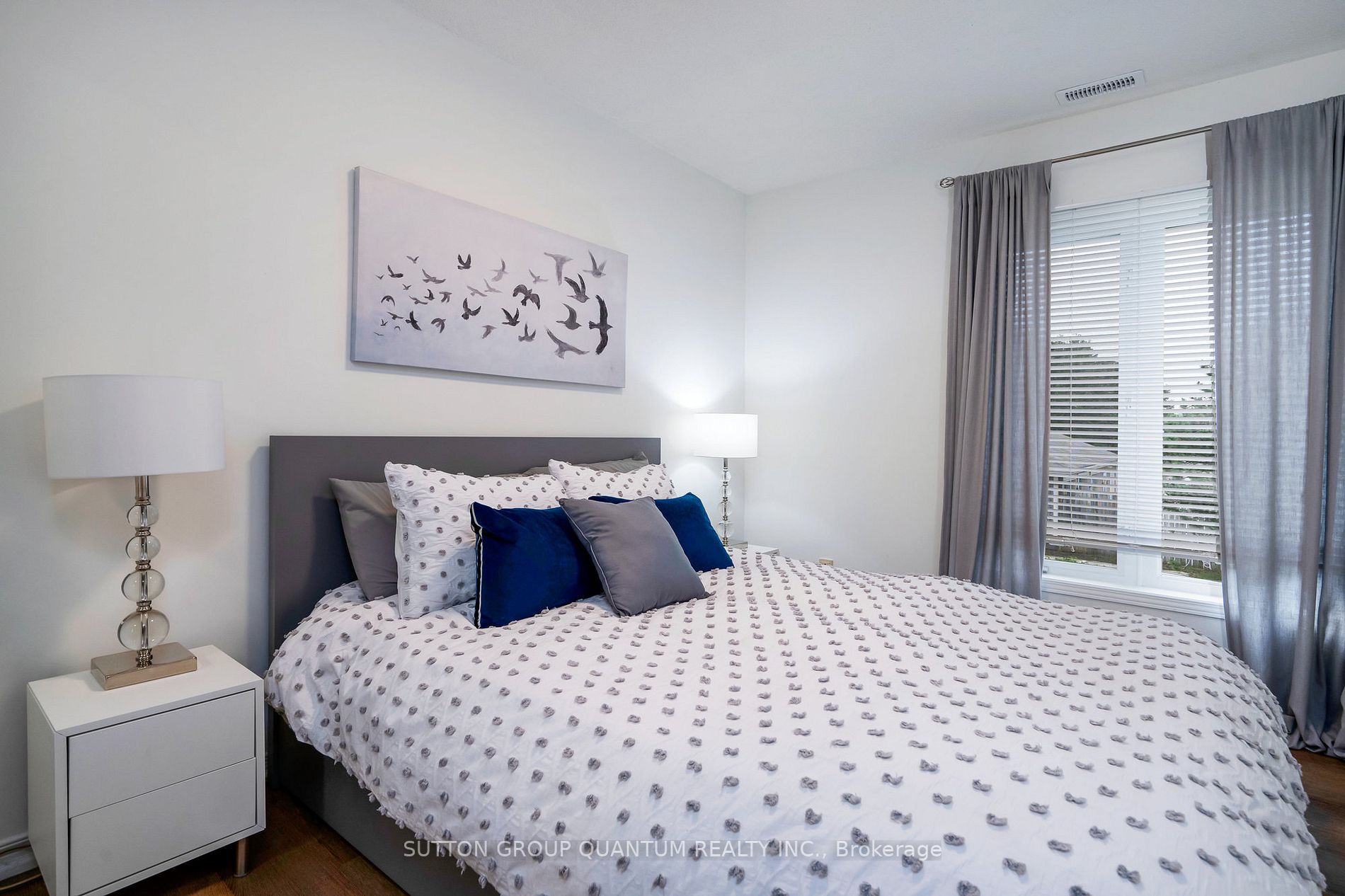 336 Mariners Way, #7