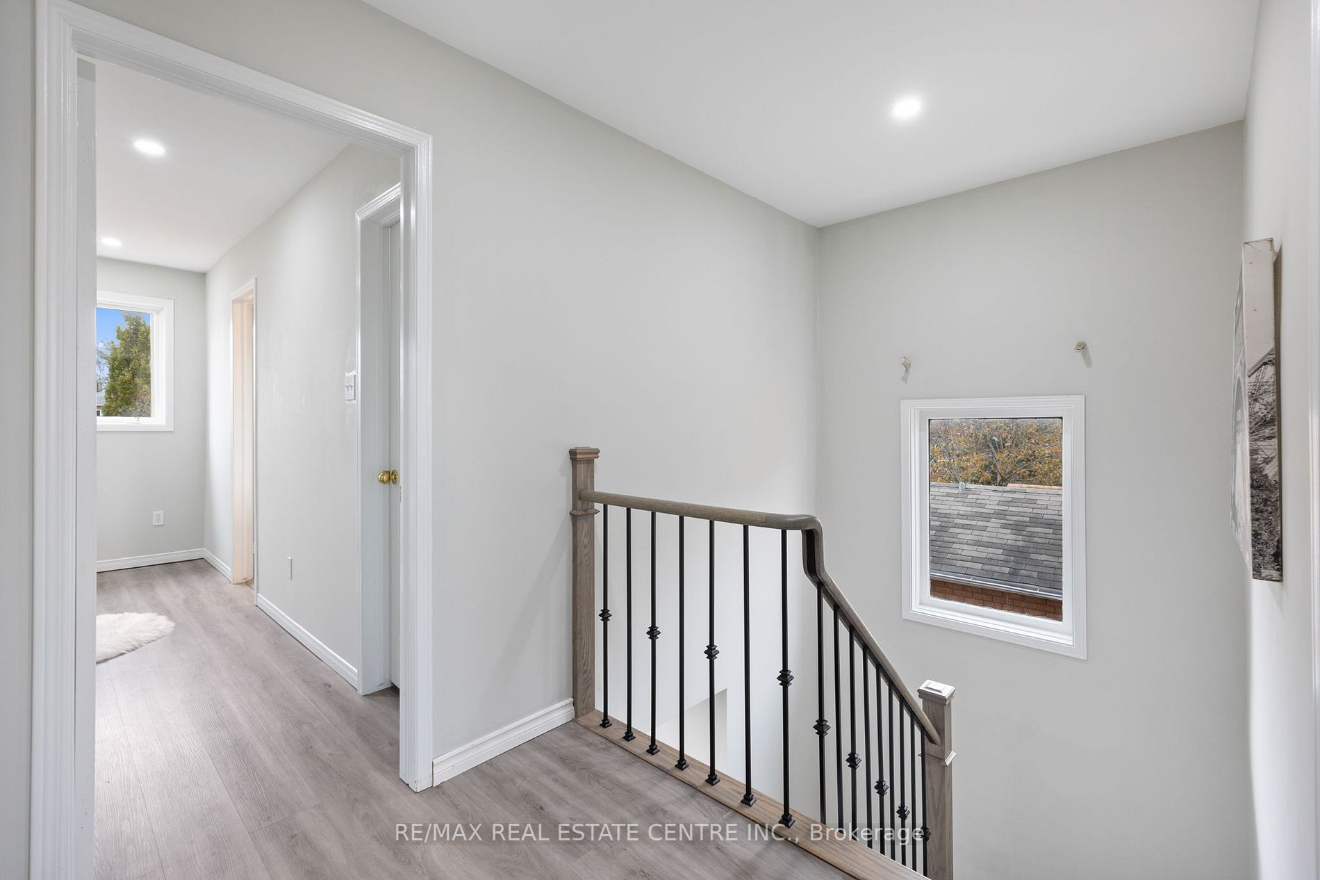 124 Laidlaw Dr