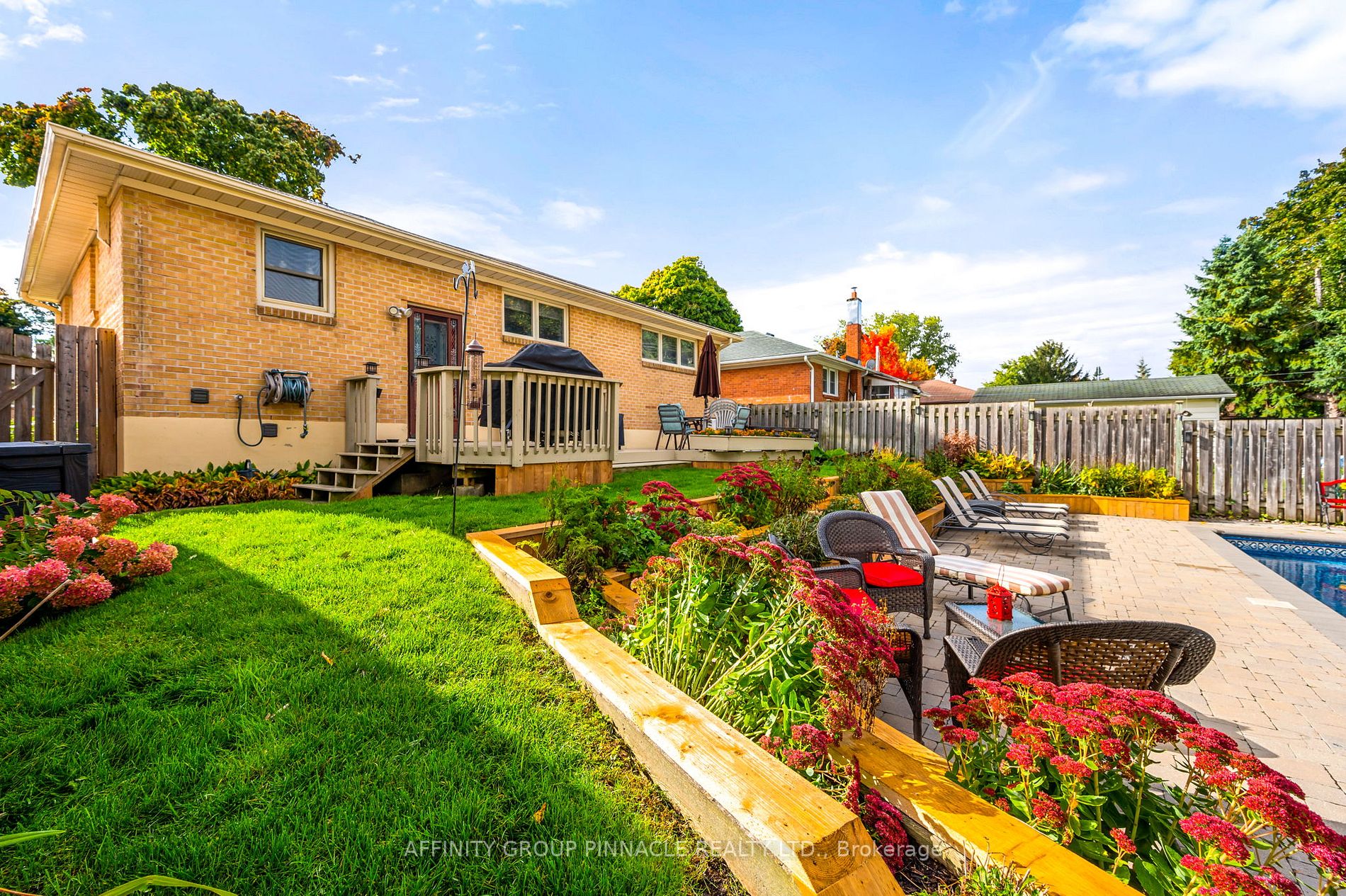 59 Oakley Park Sq