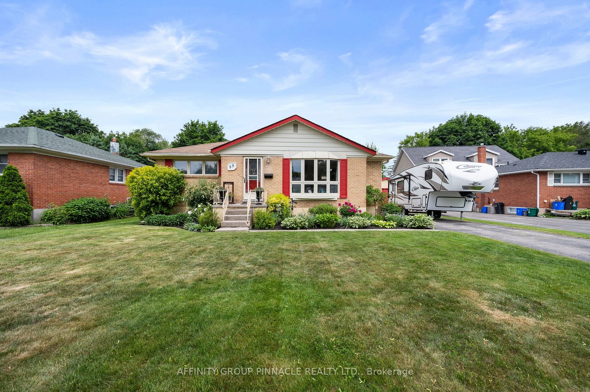 59 Oakley Park Sq