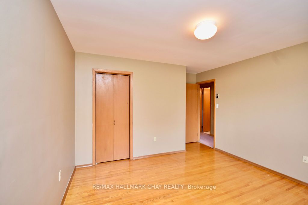 54 Nelson St