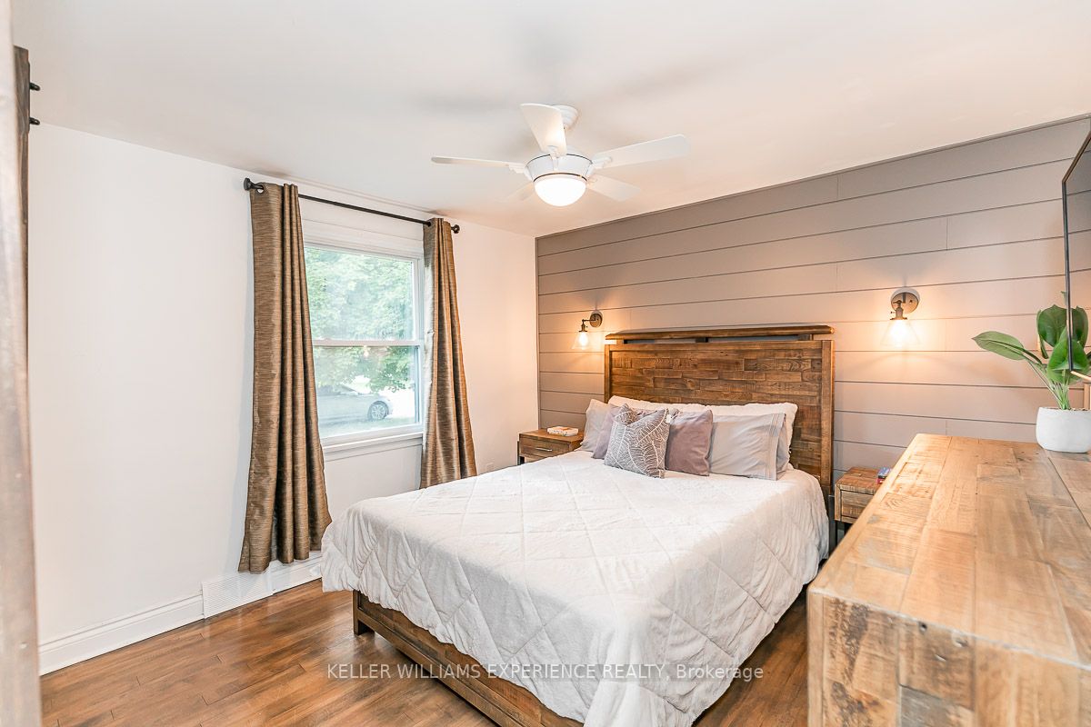 1679 George Johnston Rd