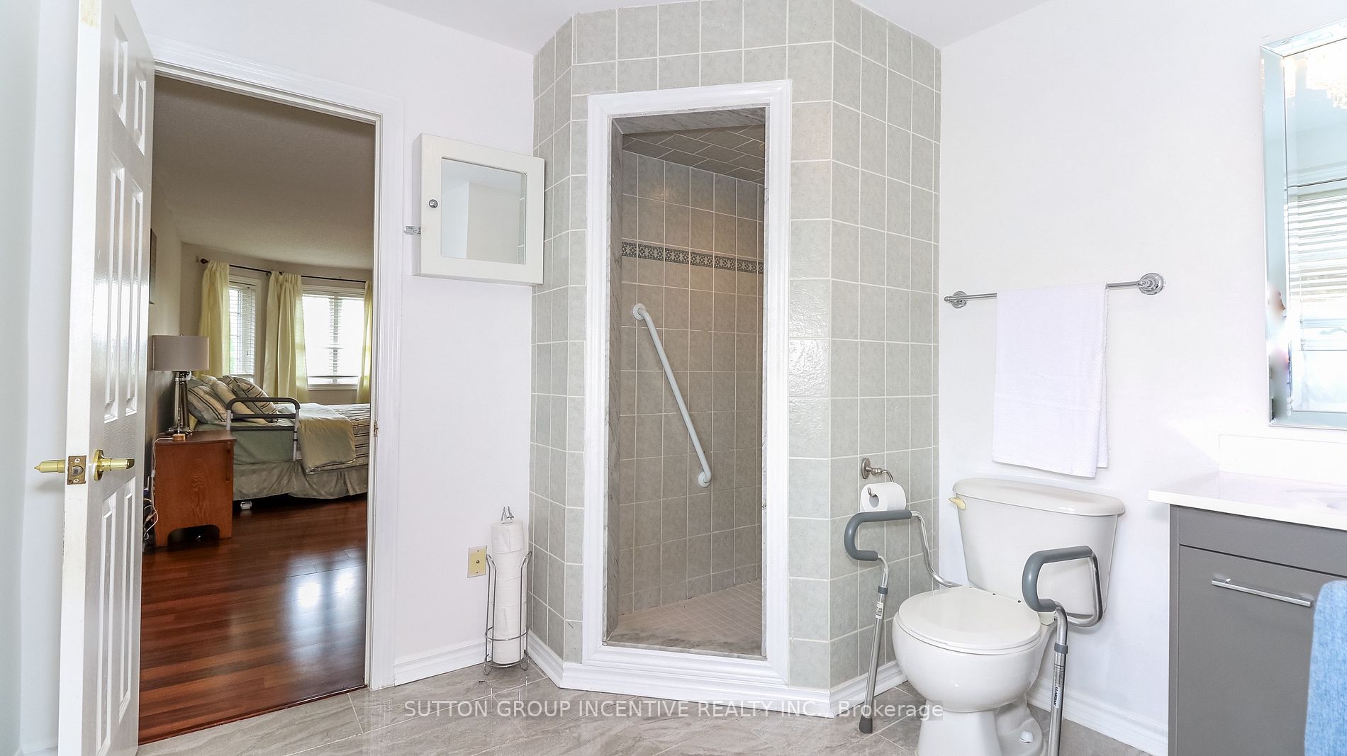 11 Mcintyre Dr