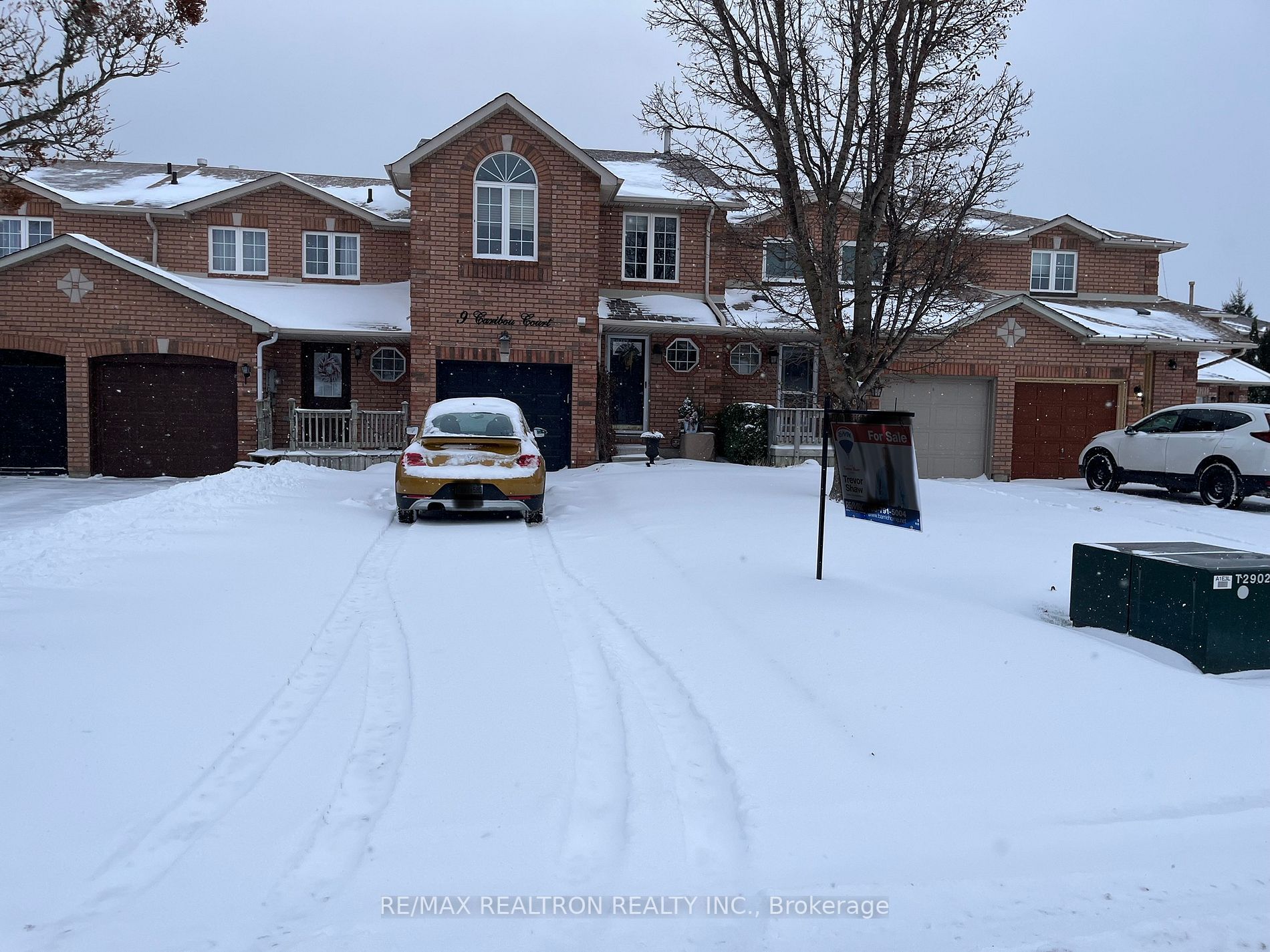 9 Caribou Crt