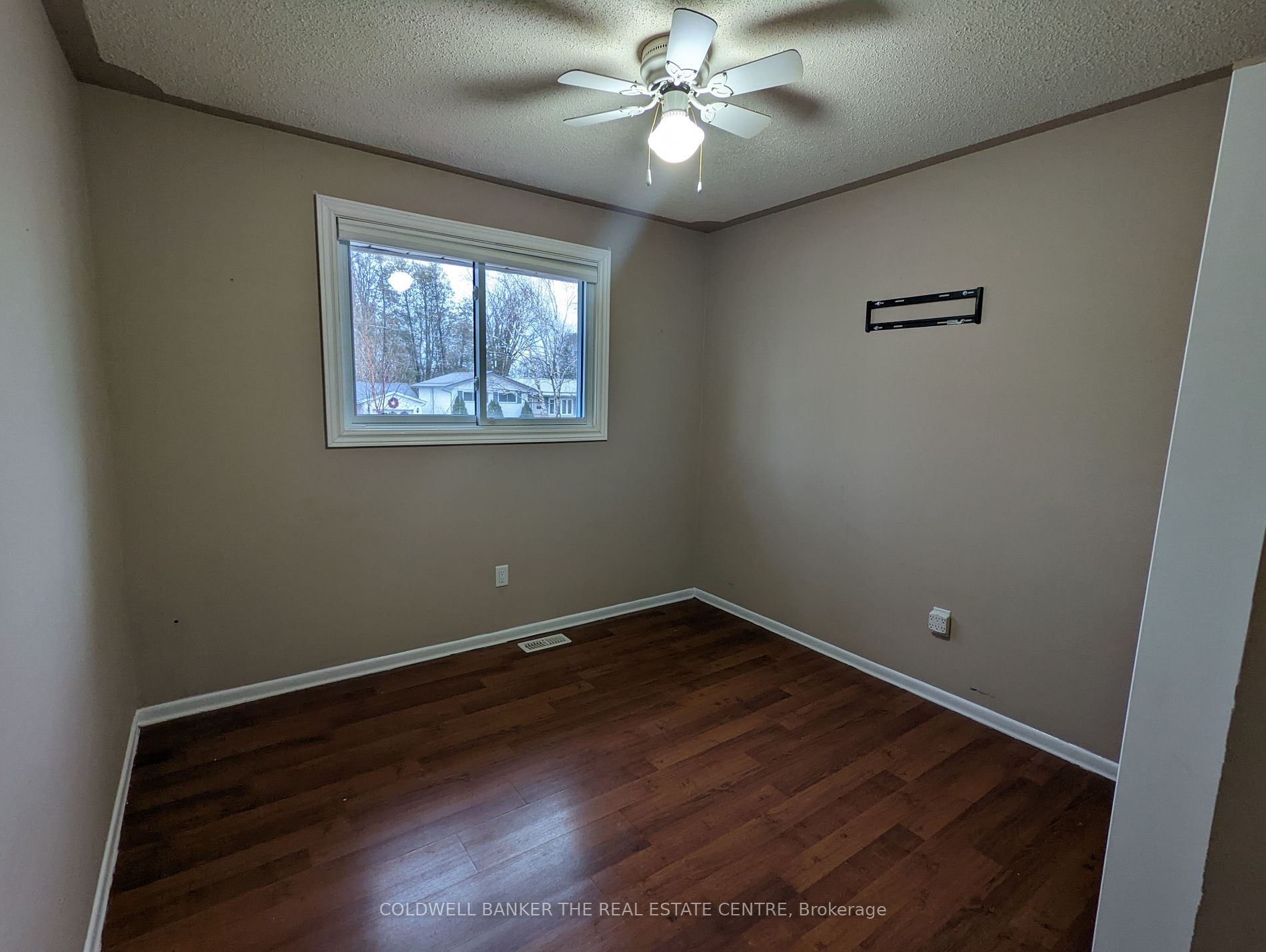 14 Eleanor Rd
