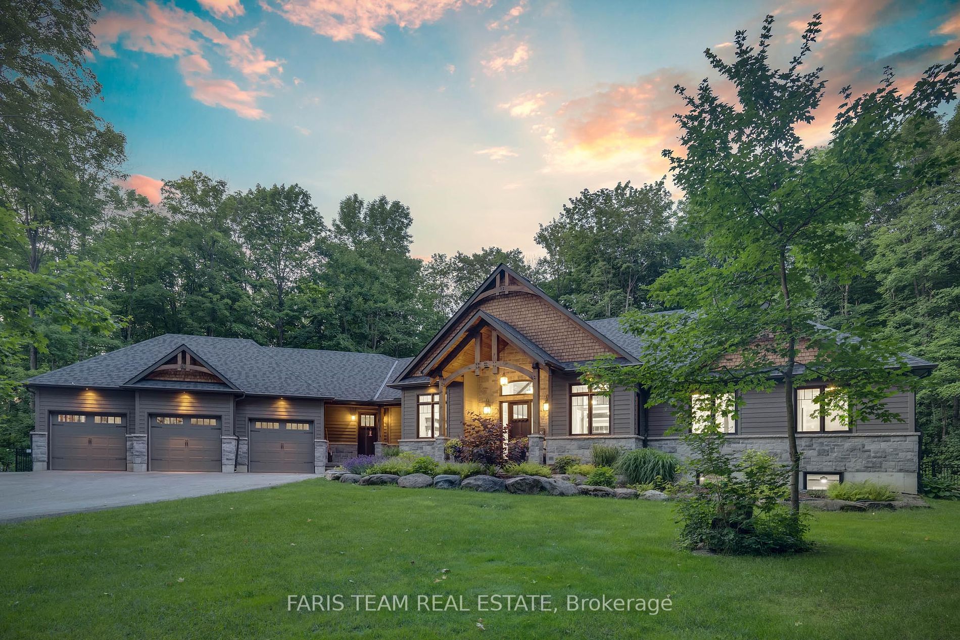 12 Houben Cres