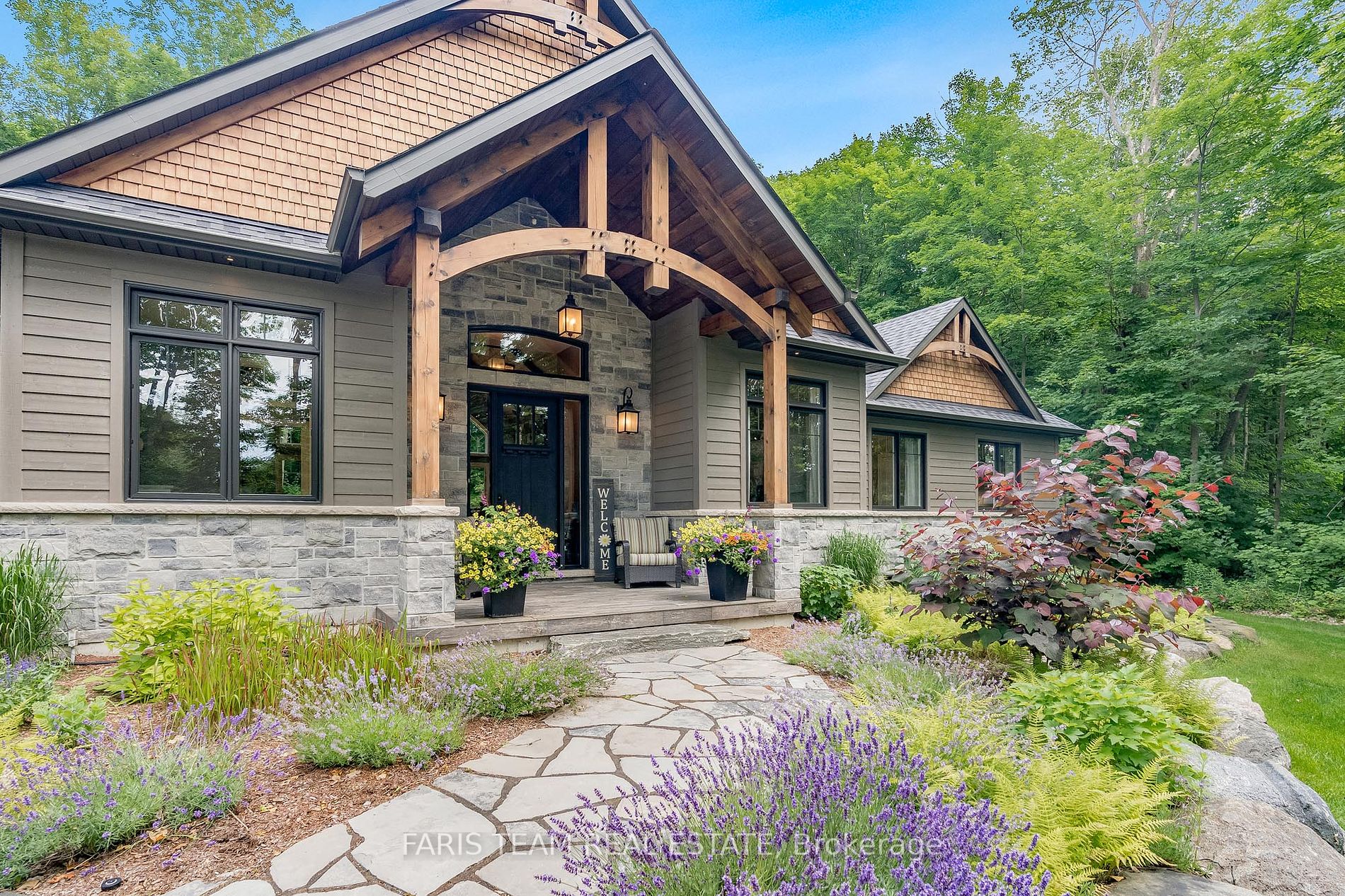 12 Houben Cres