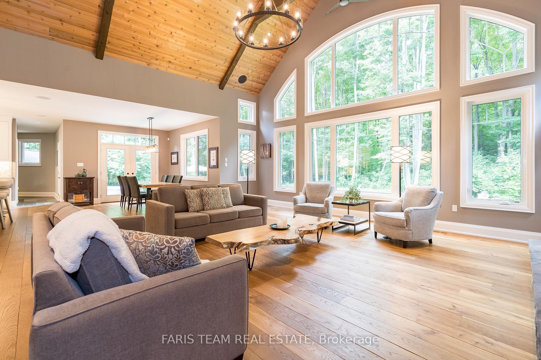 12 Houben Cres