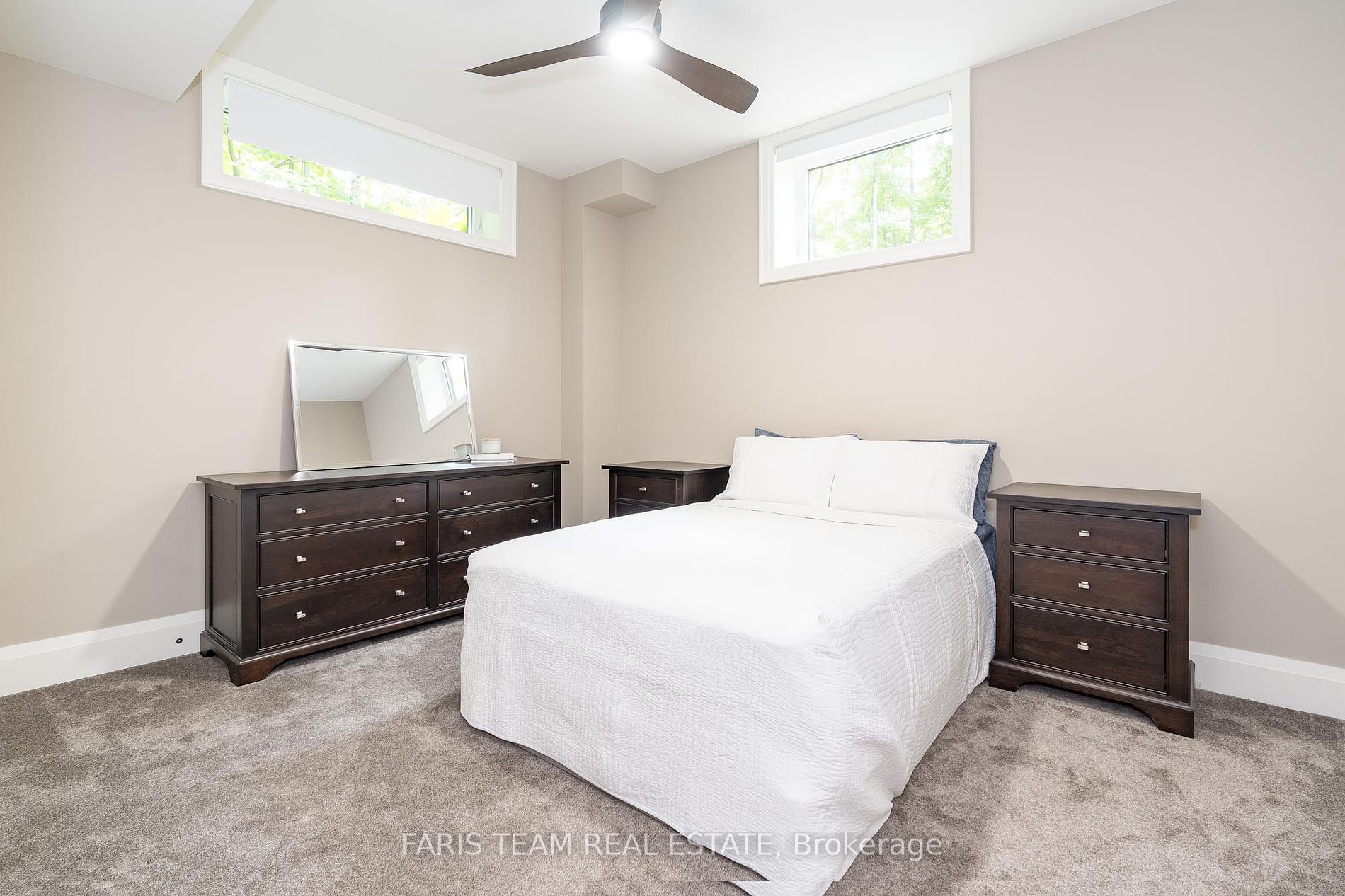 12 Houben Cres