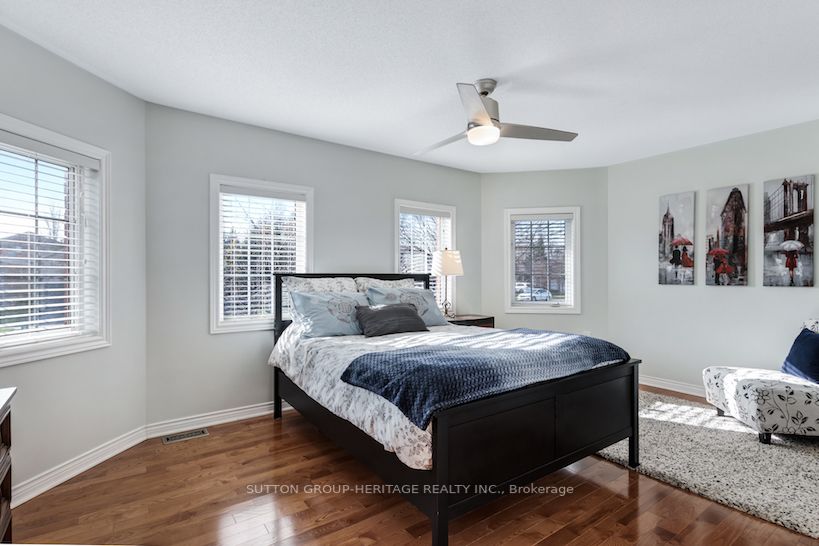 27 Brookfield Cres