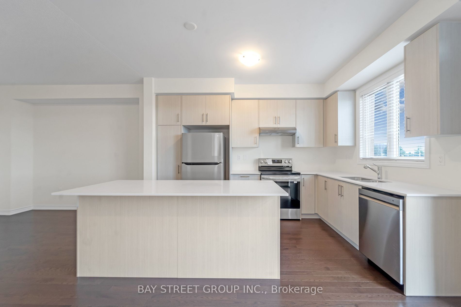 77 Greer St